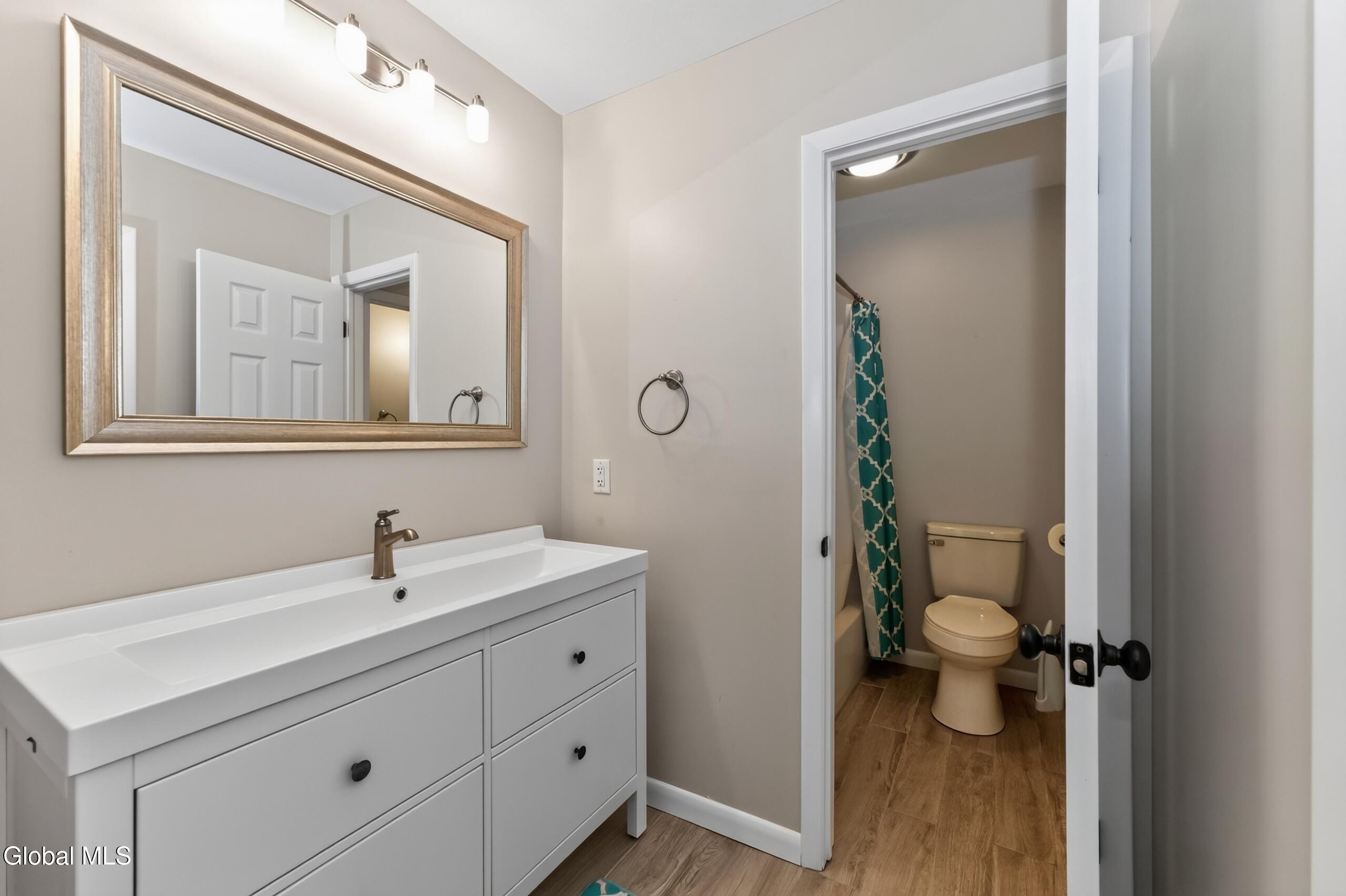 1502 Huntington Court East Greenbush NY 12061