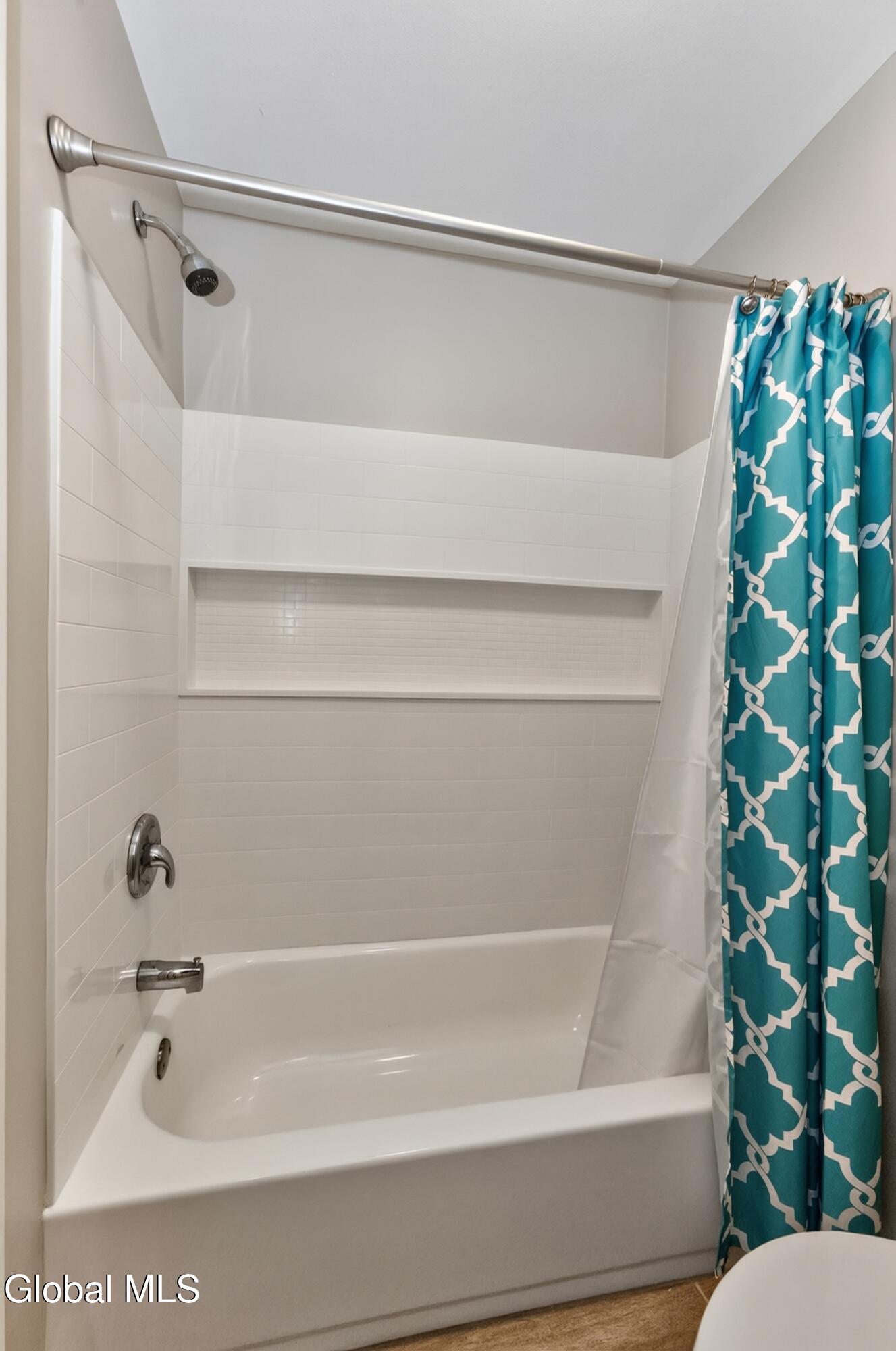 1502 Huntington Court East Greenbush NY 12061