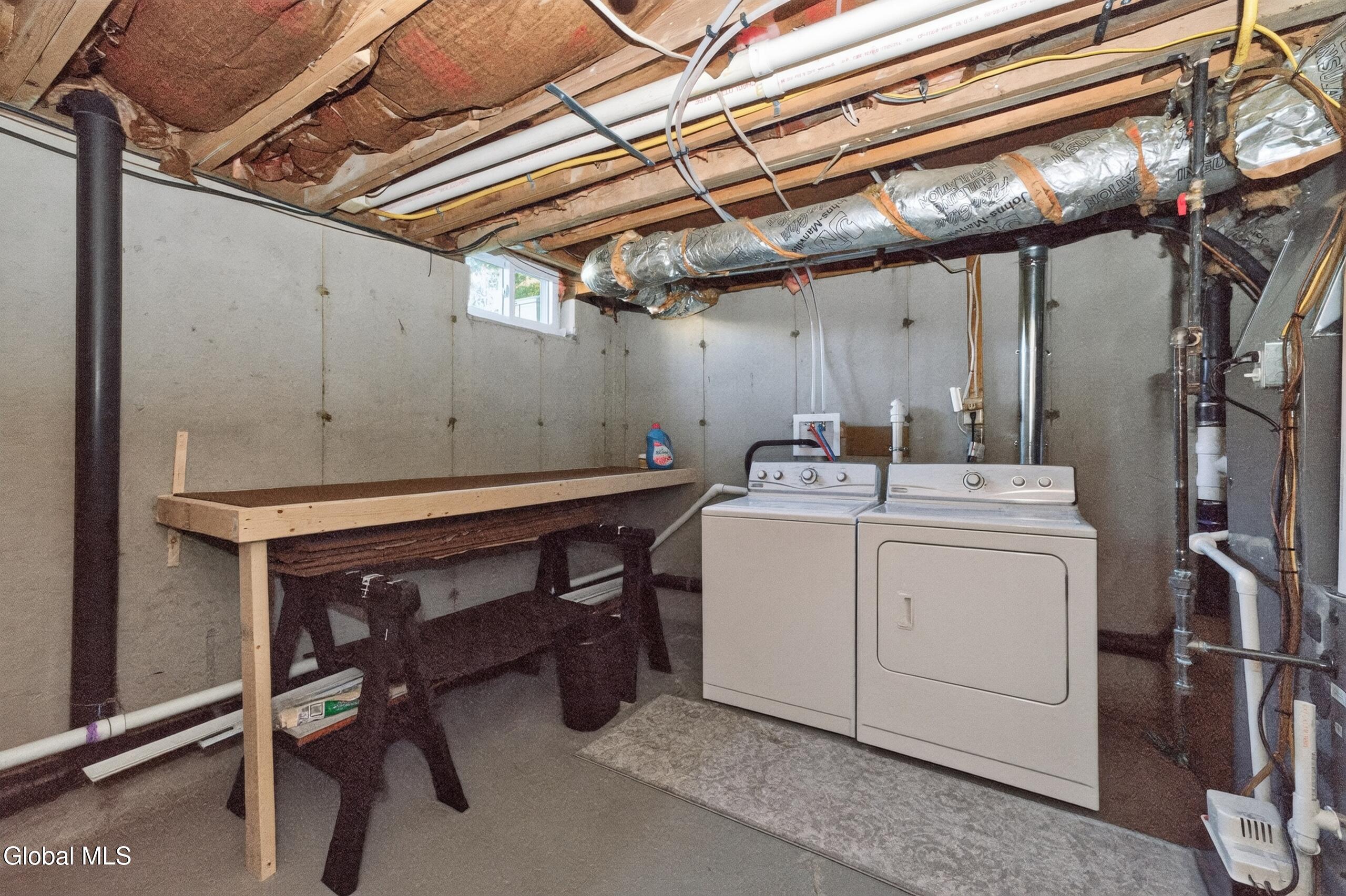 1502 Huntington Court East Greenbush NY 12061