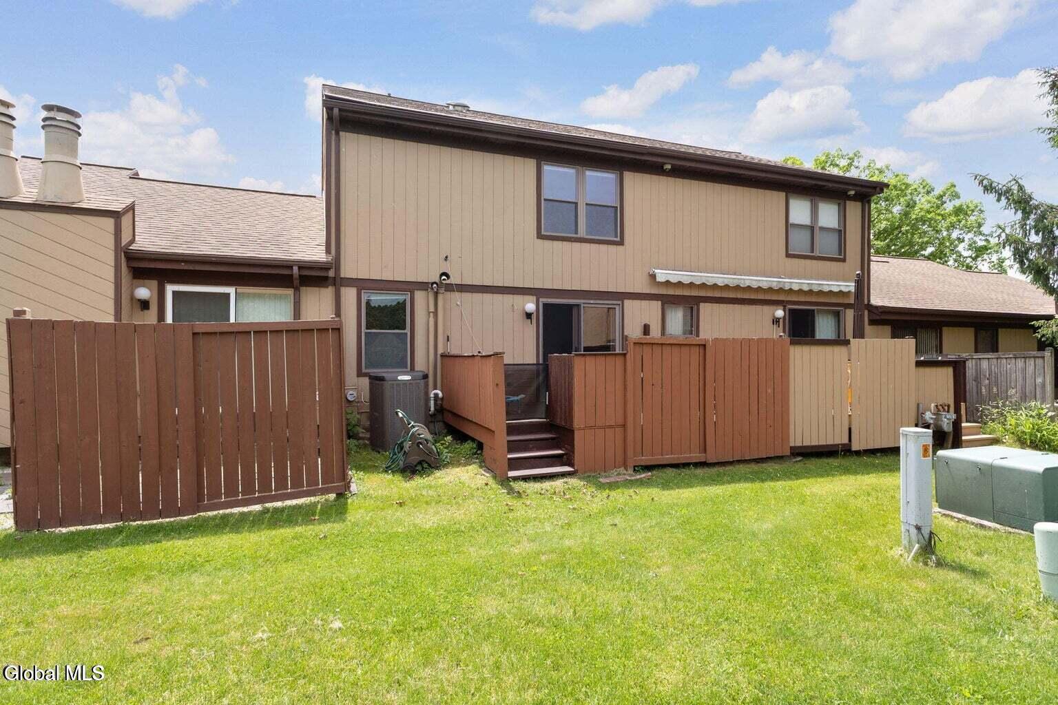 1502 Huntington Court East Greenbush NY 12061