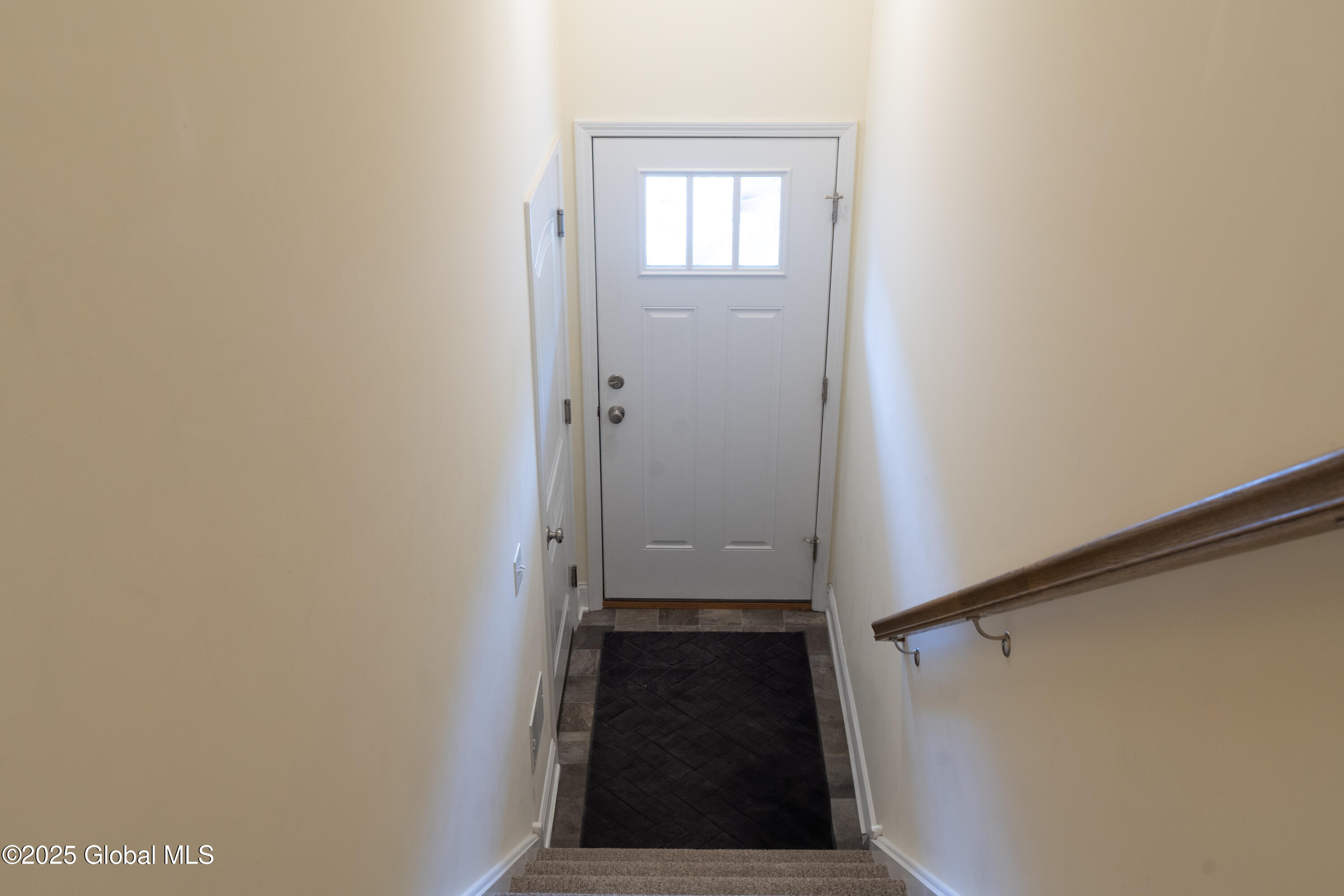 2203 Stonebridge Dr Drive Ballston Lake NY 12019
