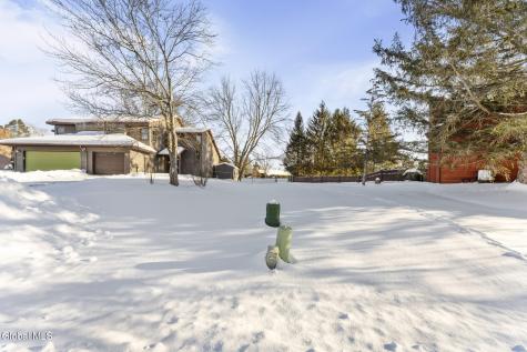 36 Eton Drive Slingerlands NY 12159