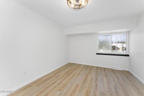 36 Eton Drive Slingerlands NY 12159