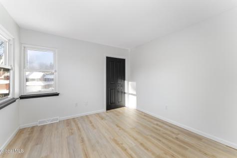 36 Eton Drive Slingerlands NY 12159