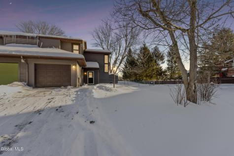 36 Eton Drive Slingerlands NY 12159