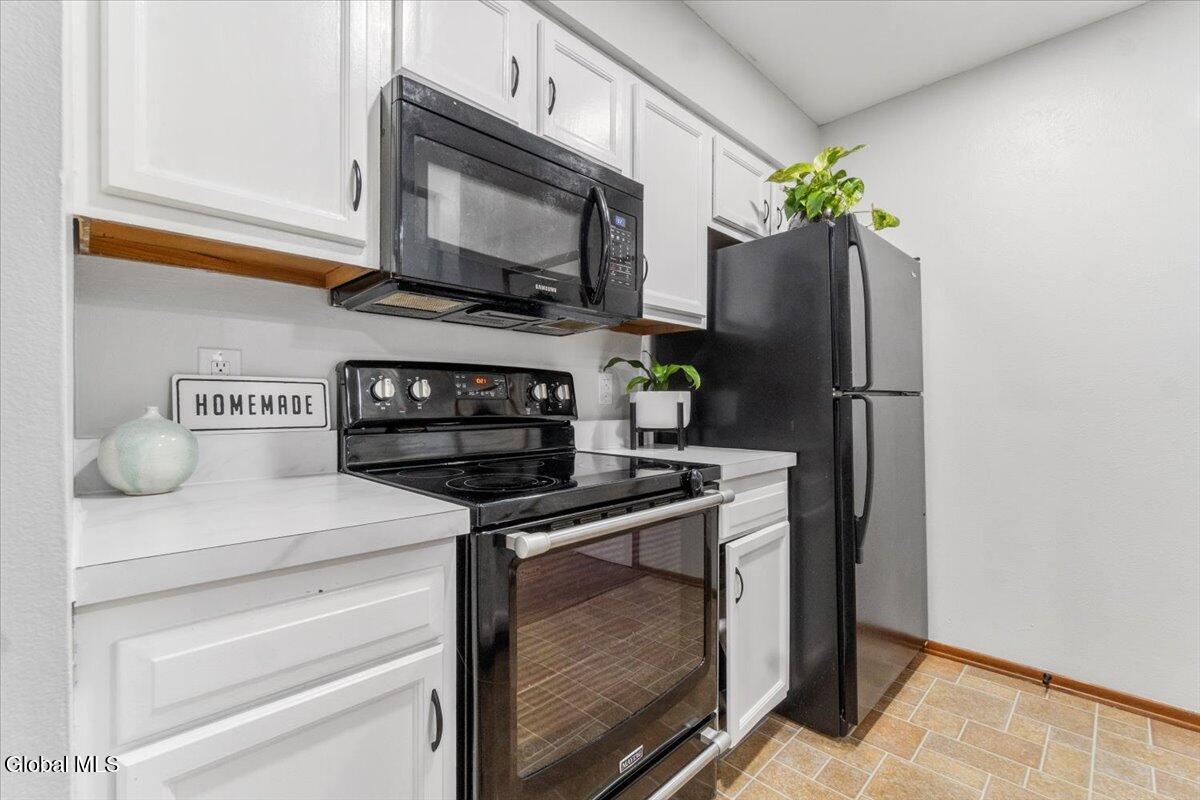 218 Monmouth Way Clifton Park NY 12065