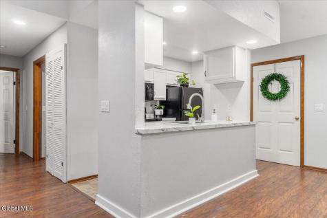218 Monmouth Way Clifton Park NY 12065