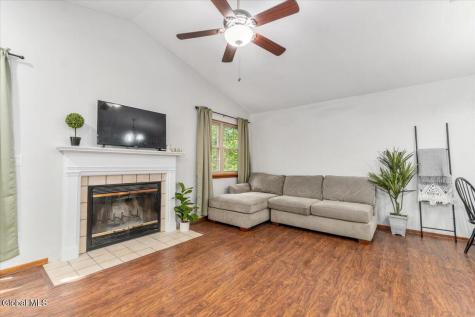 218 Monmouth Way Clifton Park NY 12065