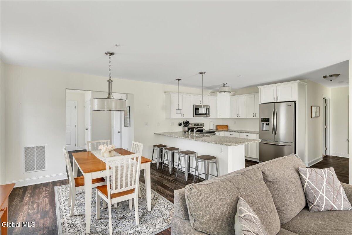3604 Brunswick Meadows Way Troy NY 12182