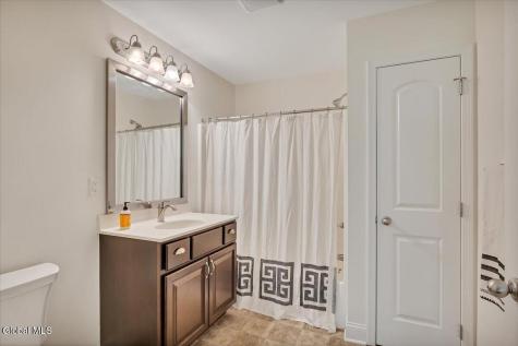 3604 Brunswick Meadows Way Troy NY 12182
