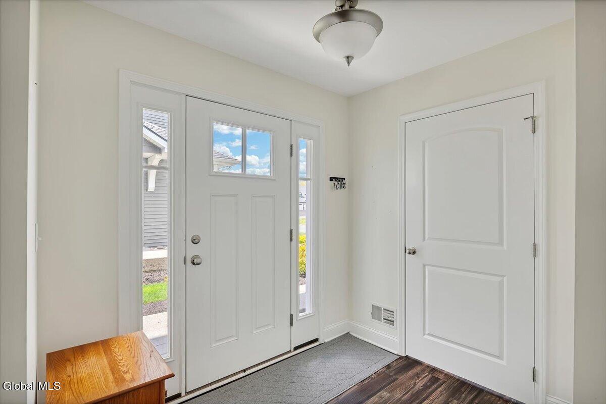3604 Brunswick Meadows Way Troy NY 12182