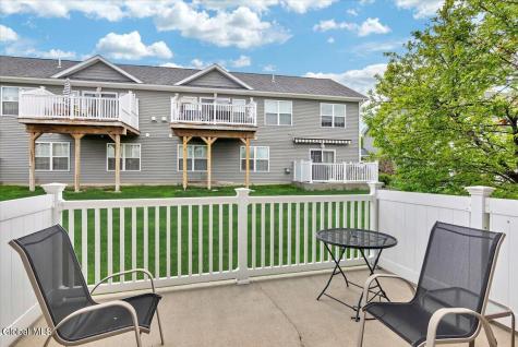 3604 Brunswick Meadows Way Troy NY 12182