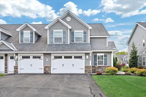 3604 Brunswick Meadows Way Troy NY 12182