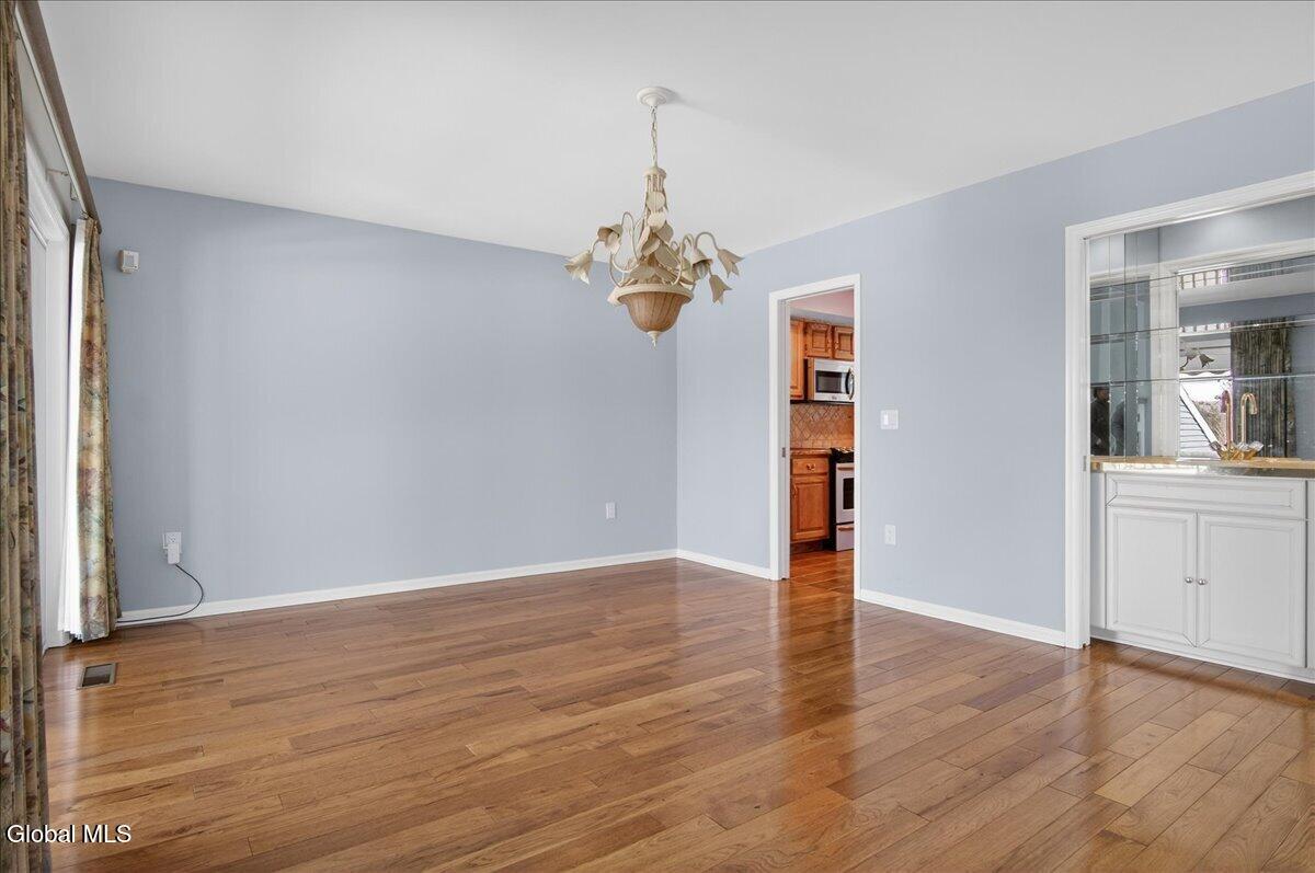 3 South Collins Terrace Saratoga Springs NY 12866