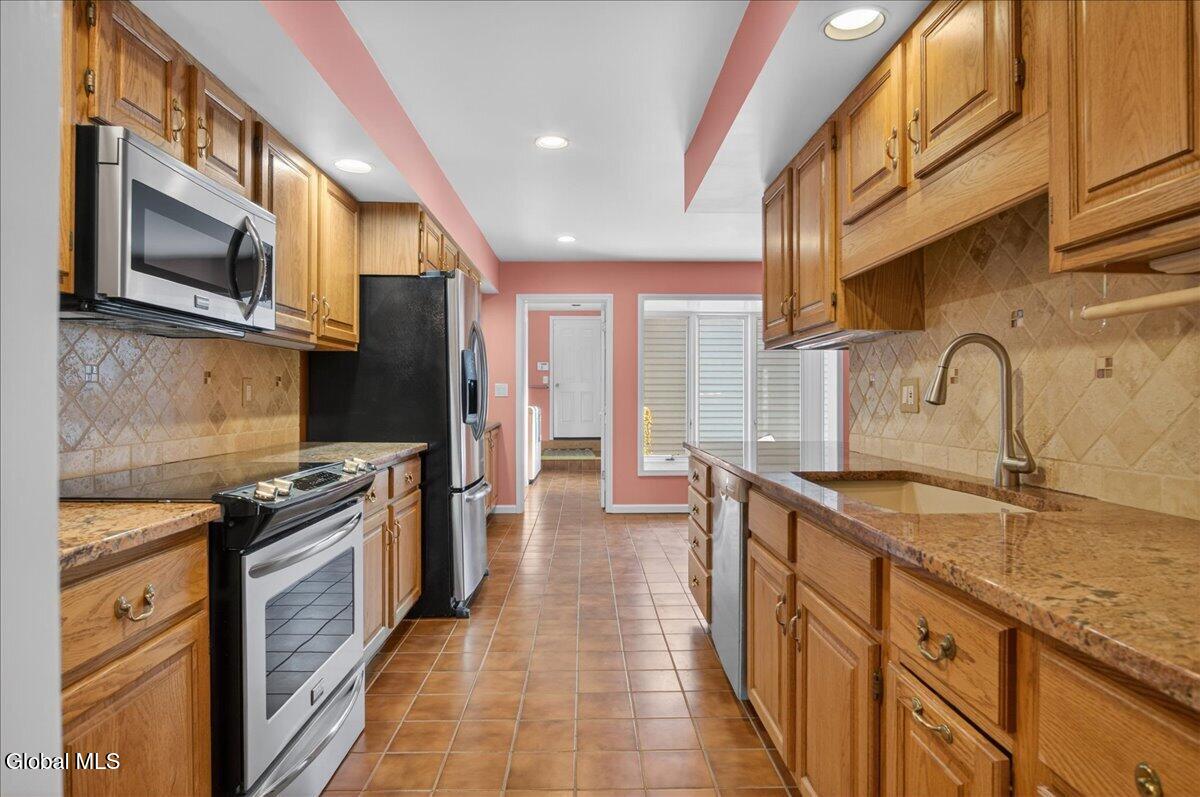 3 South Collins Terrace Saratoga Springs NY 12866