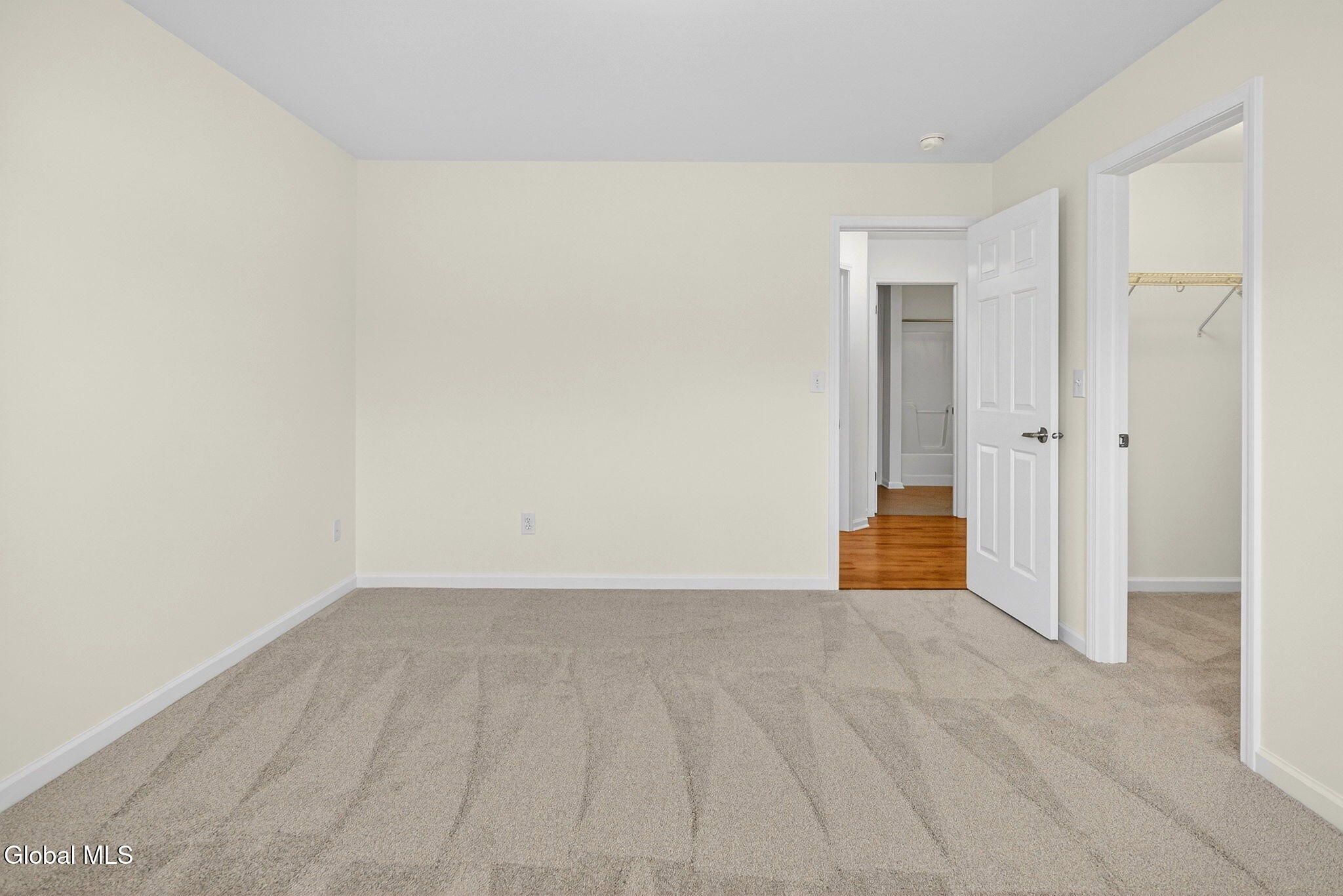 34 Riverside Drive Rotterdam Junction NY 12150