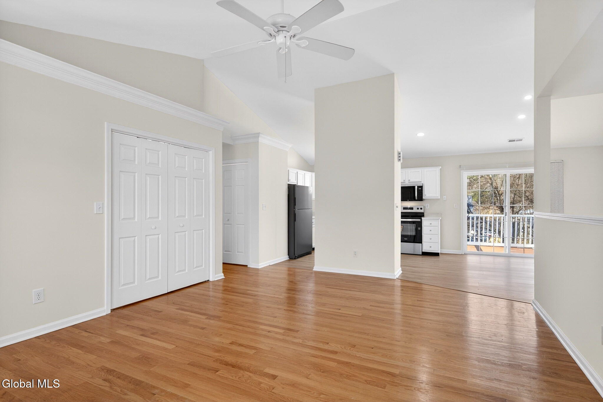 34 Riverside Drive Rotterdam Junction NY 12150