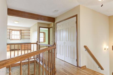 42 Greystone Drive Voorheesville NY 12186