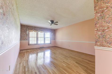 42 Greystone Drive Voorheesville NY 12186