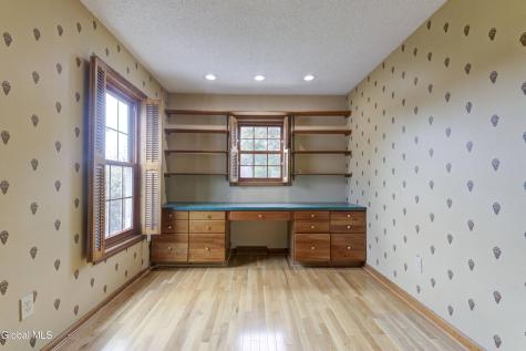 42 Greystone Drive Voorheesville NY 12186
