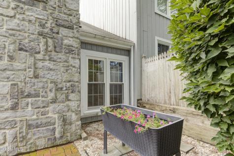 42 Greystone Drive Voorheesville NY 12186