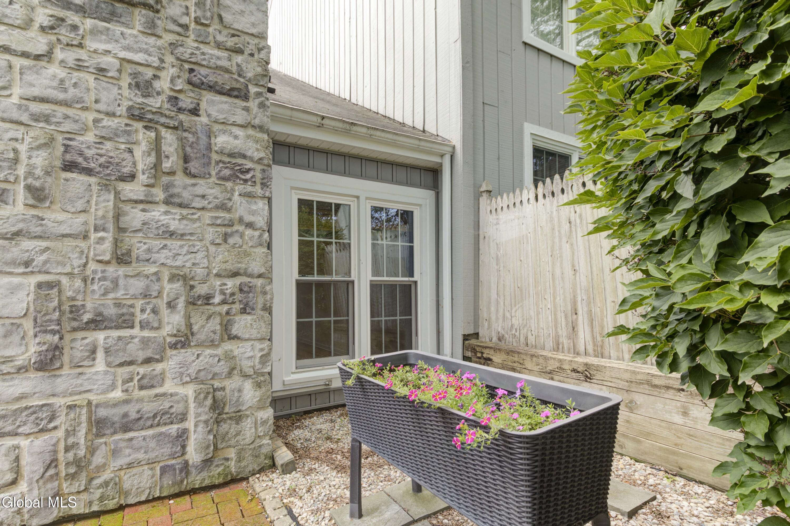 42 Greystone Drive Voorheesville NY 12186