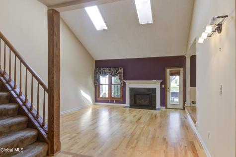 42 Greystone Drive Voorheesville NY 12186