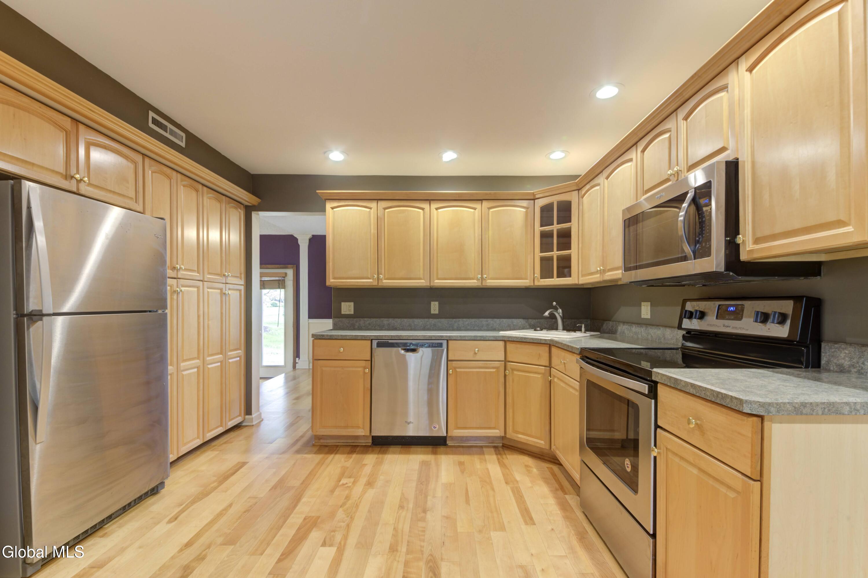 42 Greystone Drive Voorheesville NY 12186