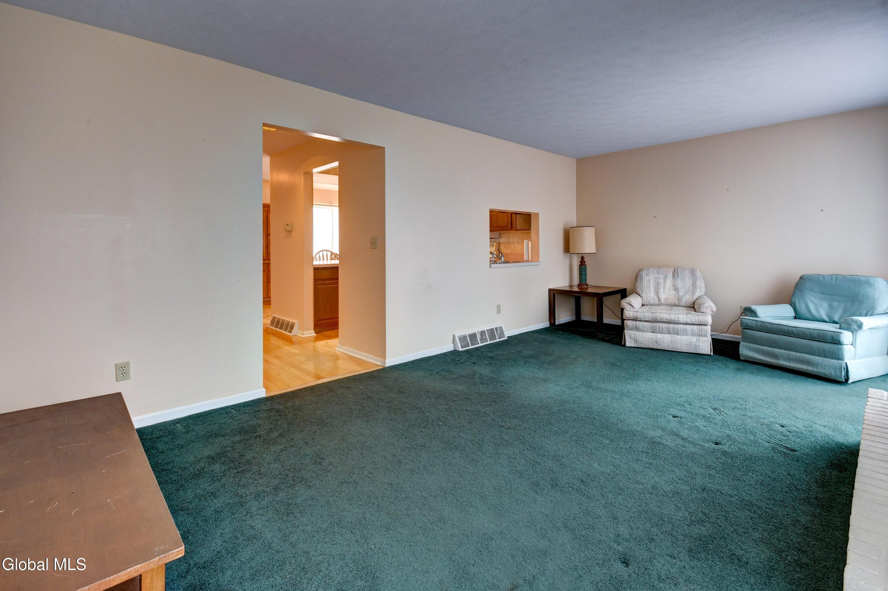 12 White Rock Circle Albany NY 12205