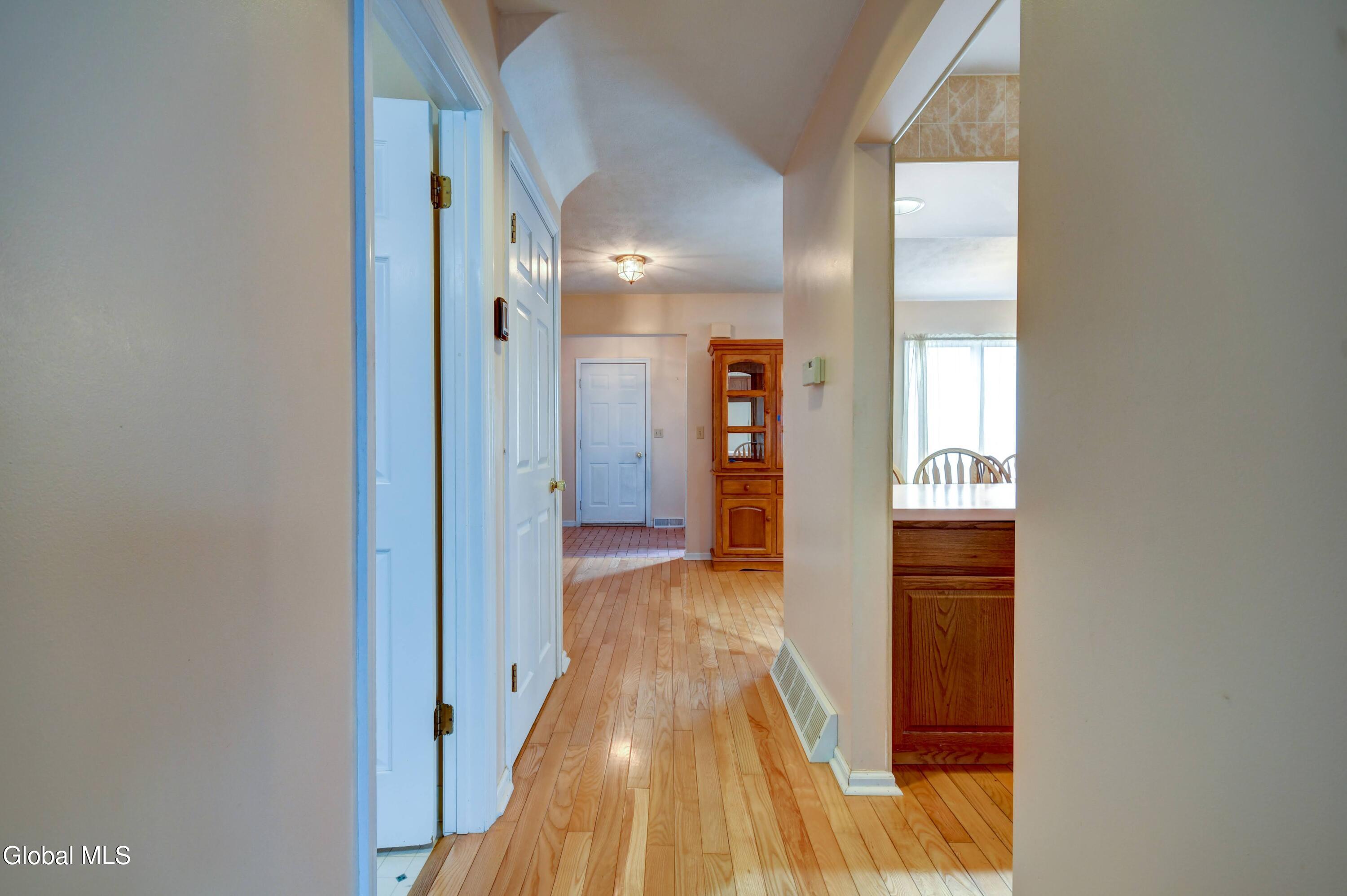 12 White Rock Circle Albany NY 12205