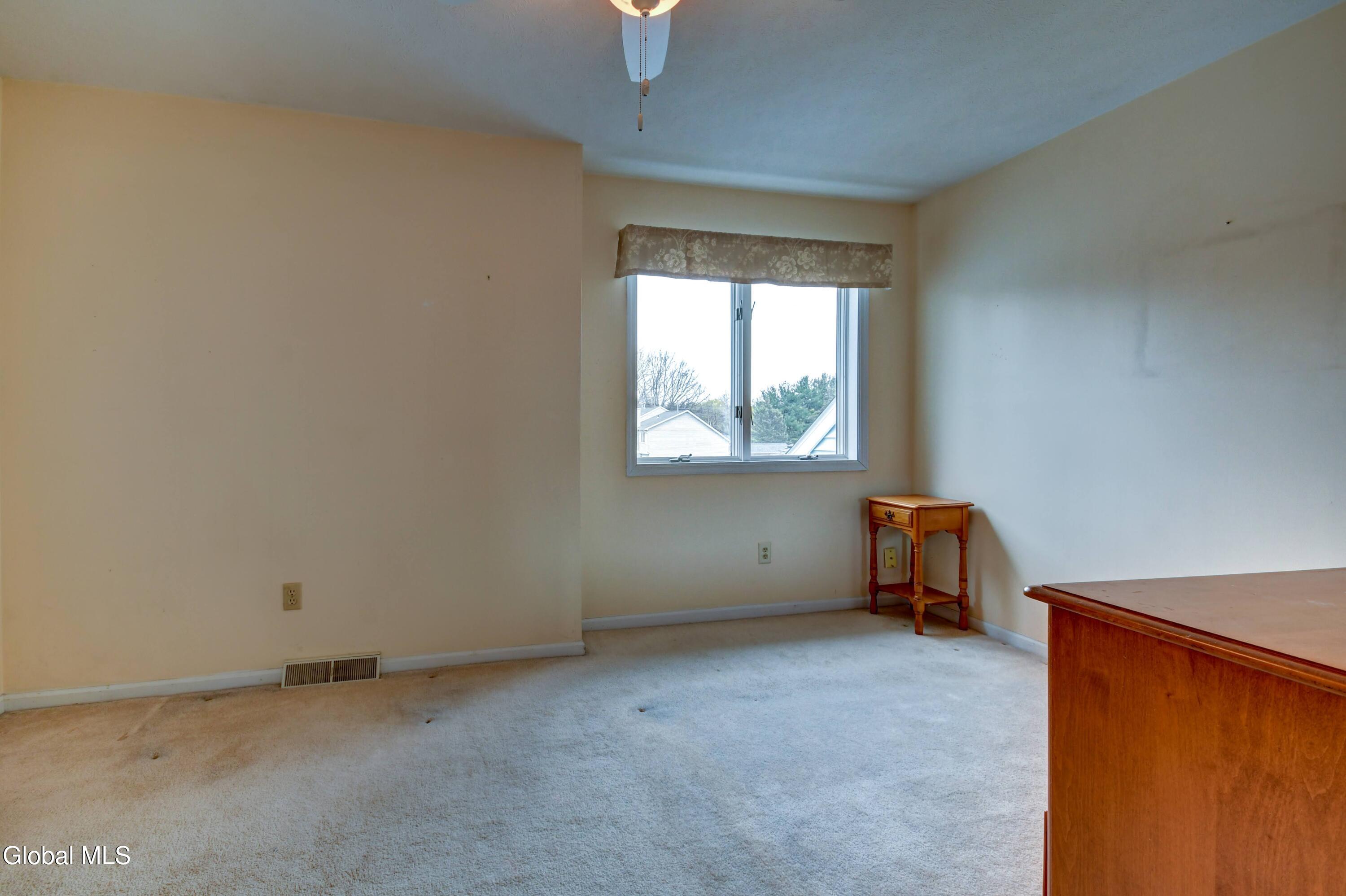 12 White Rock Circle Albany NY 12205