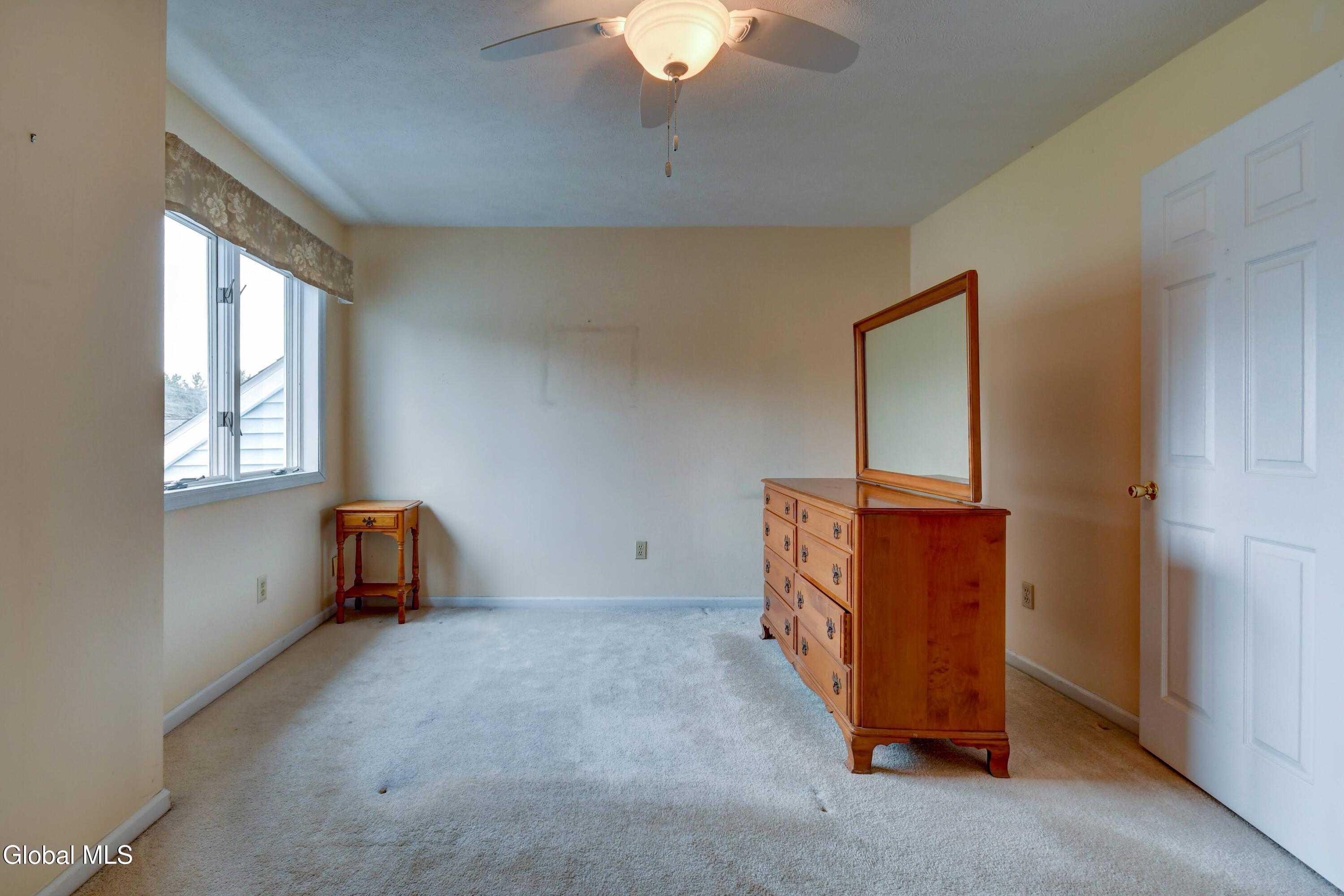 12 White Rock Circle Albany NY 12205