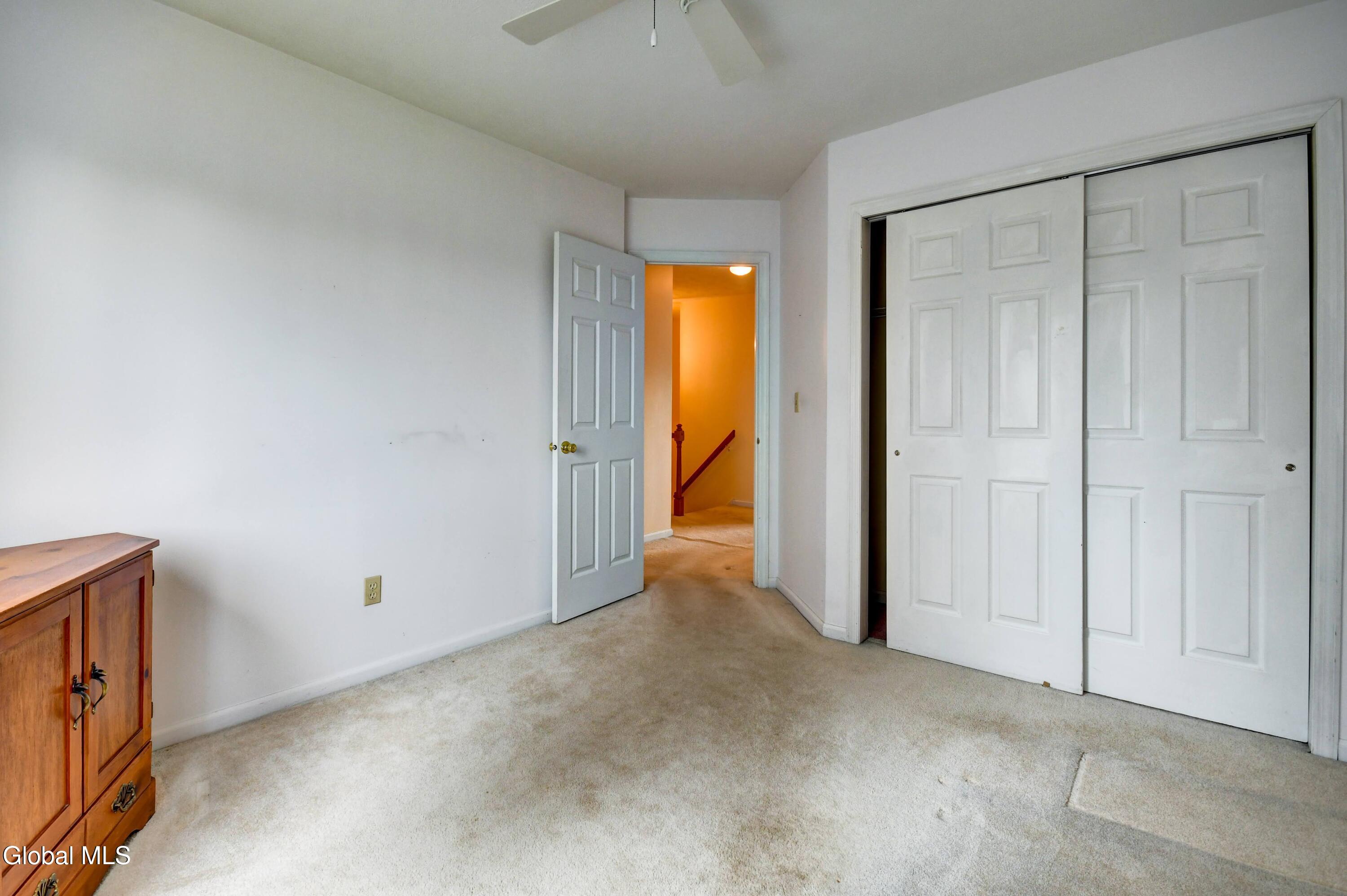12 White Rock Circle Albany NY 12205