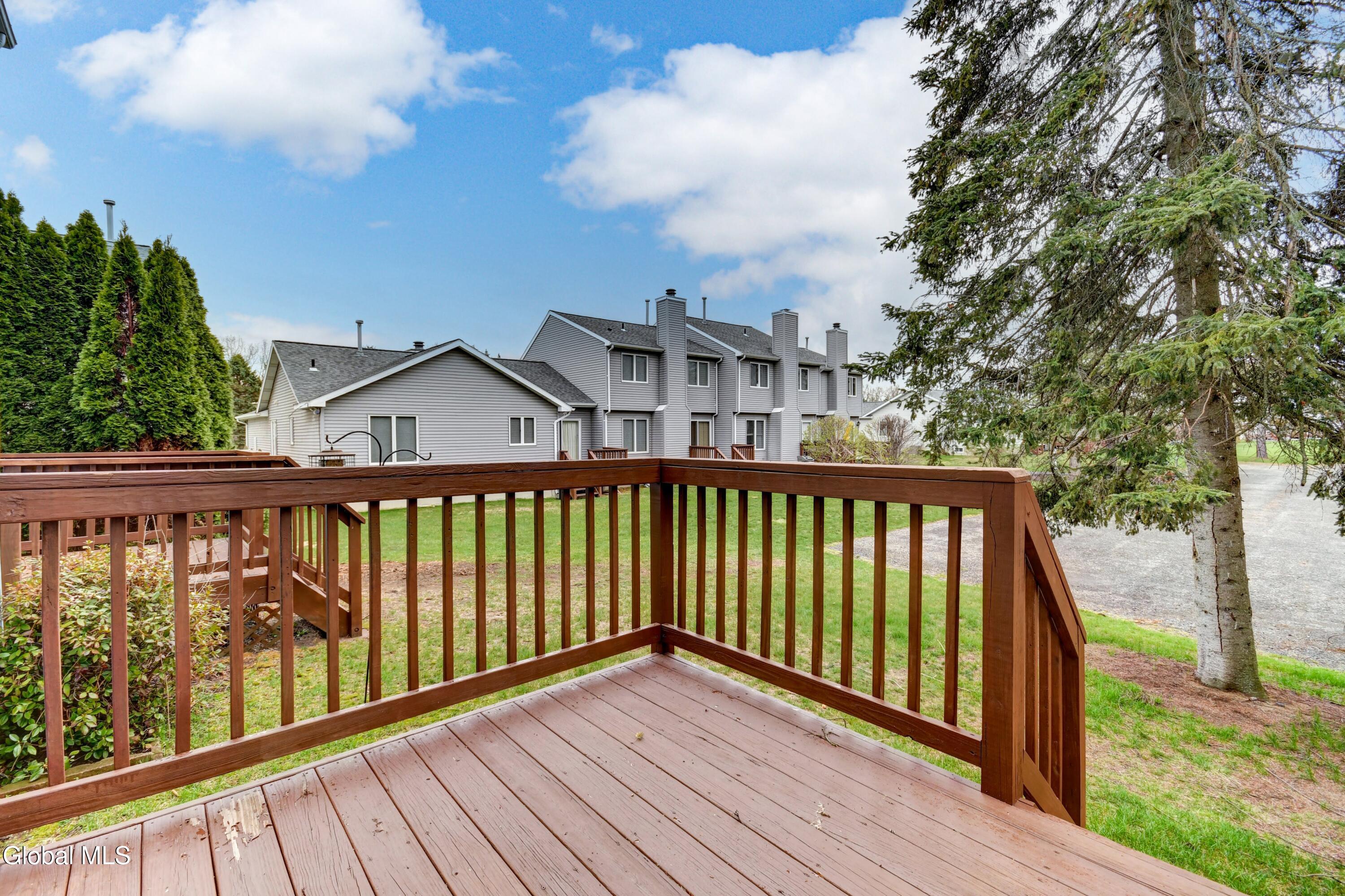 12 White Rock Circle Albany NY 12205