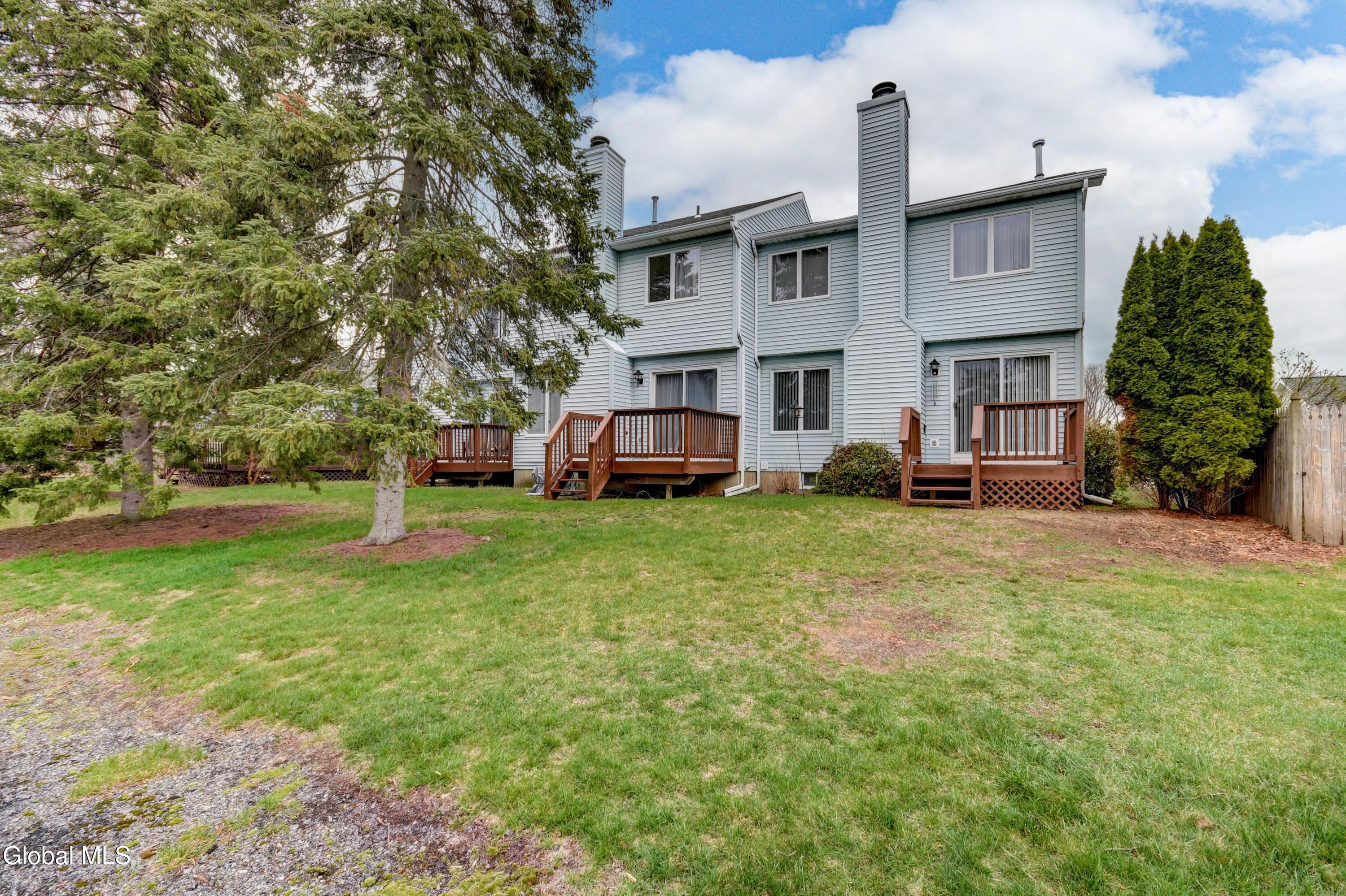 12 White Rock Circle Albany NY 12205