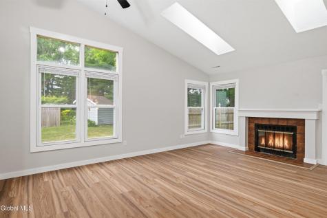 52 Stoney Creek Drive Clifton Park NY 12065
