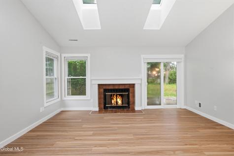 52 Stoney Creek Drive Clifton Park NY 12065