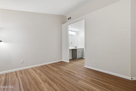 52 Stoney Creek Drive Clifton Park NY 12065