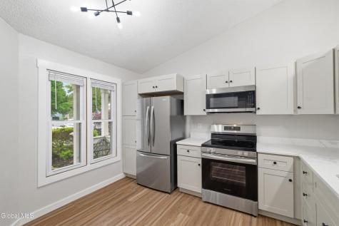 52 Stoney Creek Drive Clifton Park NY 12065