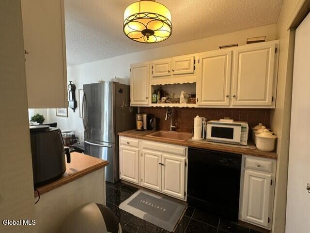 1106 Cambridge Manor Drive Schenectady NY 12302