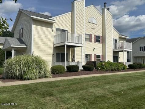 1106 Cambridge Manor Drive Schenectady NY 12302