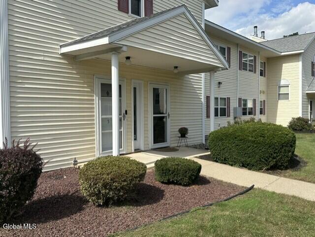 1106 Cambridge Manor Drive Schenectady NY 12302