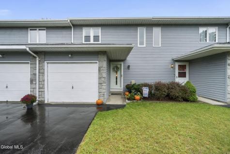 52 Velina Drive Albany NY 12203