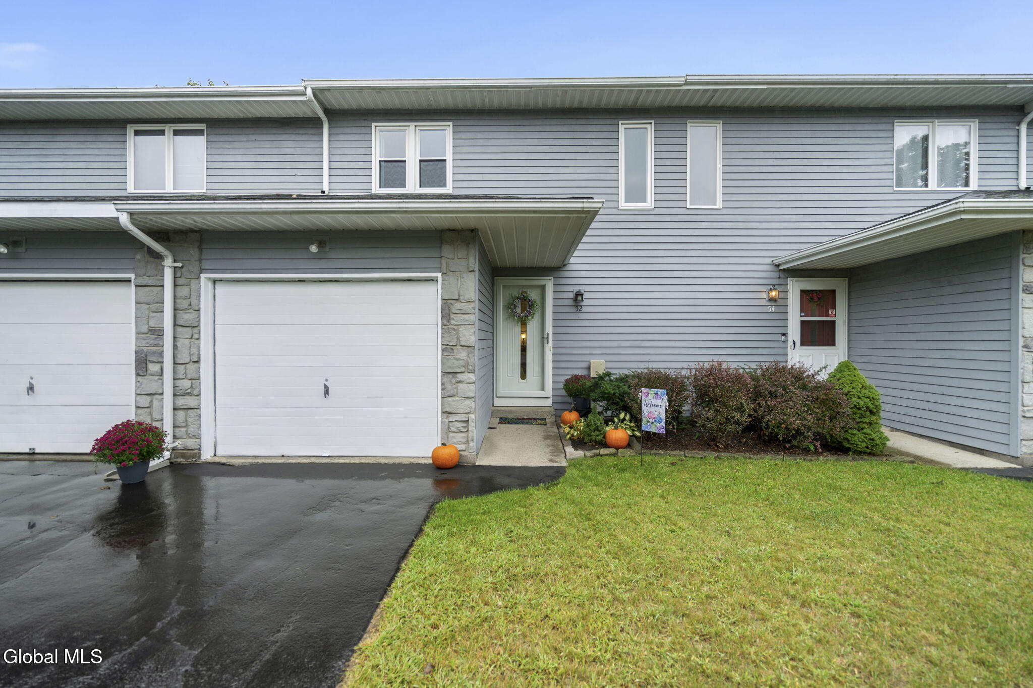 52 Velina Drive Albany NY 12203