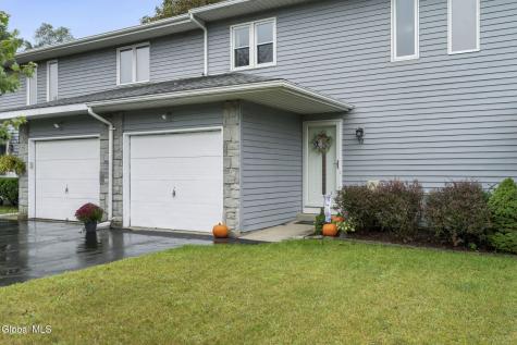 52 Velina Drive Albany NY 12203