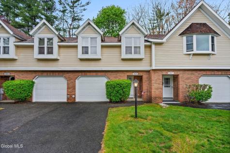 3019 Squire Boulevard Slingerlands NY 12159