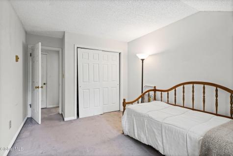 3019 Squire Boulevard Slingerlands NY 12159