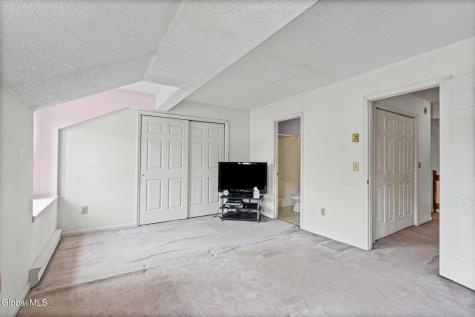 3019 Squire Boulevard Slingerlands NY 12159