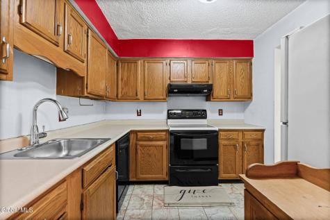 3019 Squire Boulevard Slingerlands NY 12159