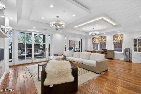 268 Broadway Saratoga Springs NY 12866